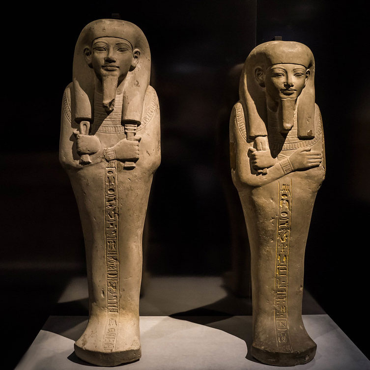آثار باستانی