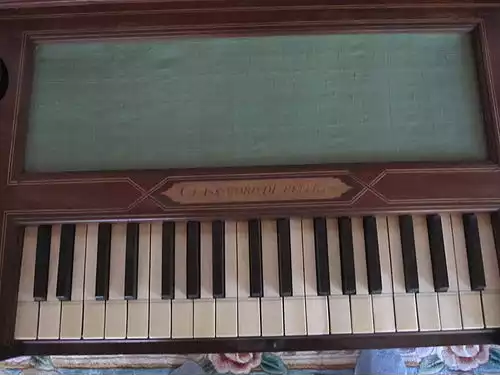 ساز شستی دار