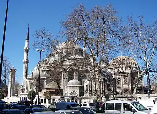 فاتح