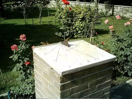 ساعت افتابی