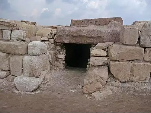 تانیس