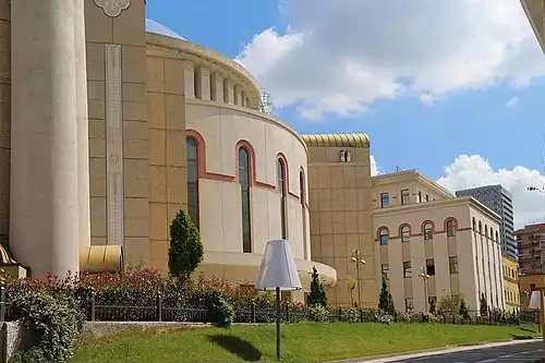 تیرانا