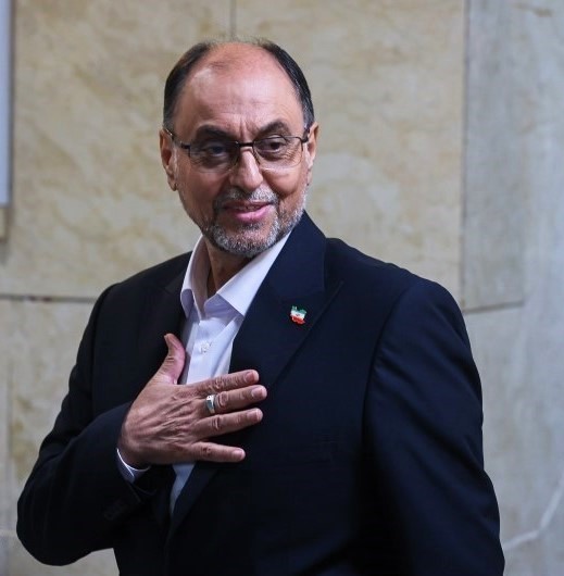 وحید حقانیان