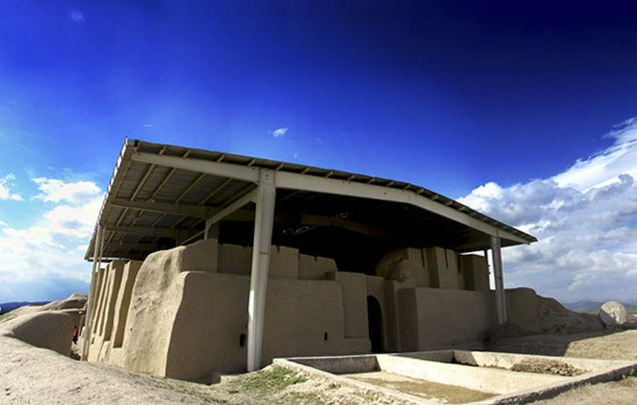 تپه نوشیجان
