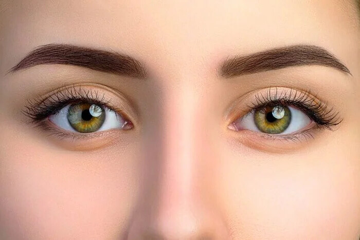 خیره نگر یعنی چه؟